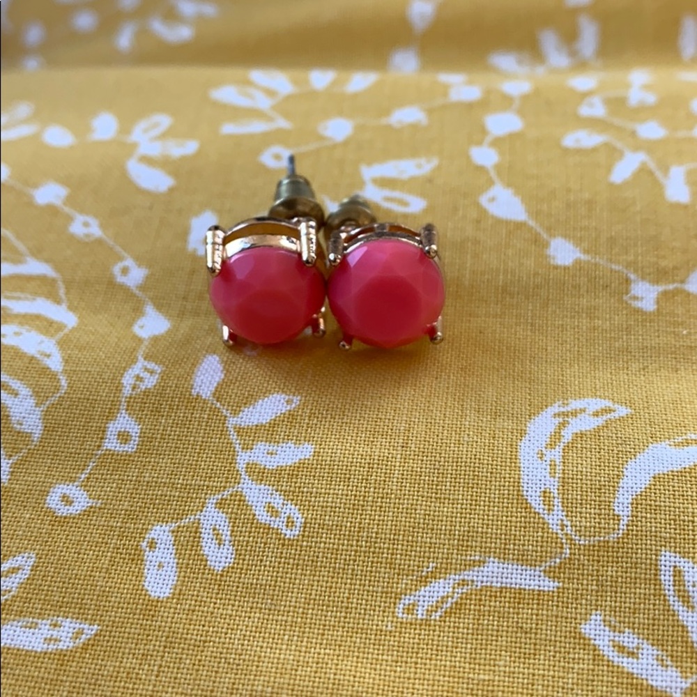 BRAND NEW Silver and Pink Studs